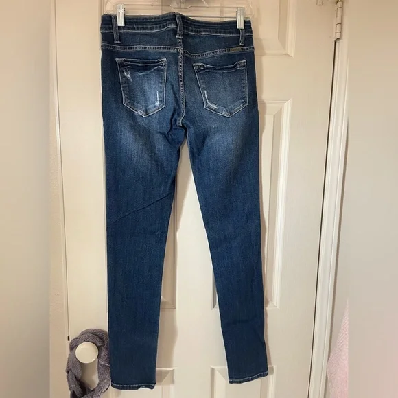 kancan women’s dark wash light distressed skinny denim jeans - Picture 2 of 3